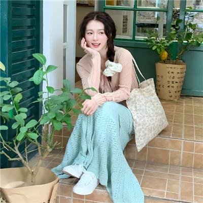 琼楼玉宇高处寒